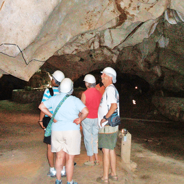 Green-Grotto-Caves